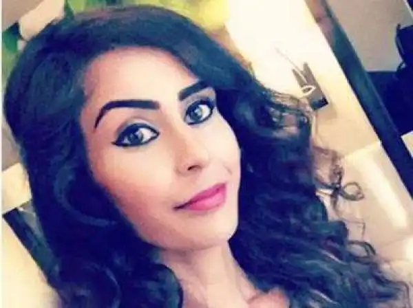 Muslim Woman Detained At Airport For Reading A Book About Syria